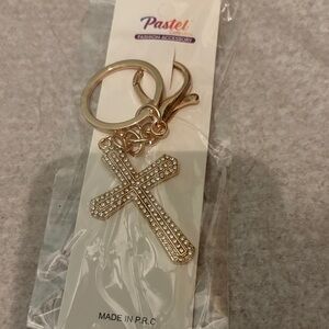 New Gold-tone Crystal Cross Key Holder